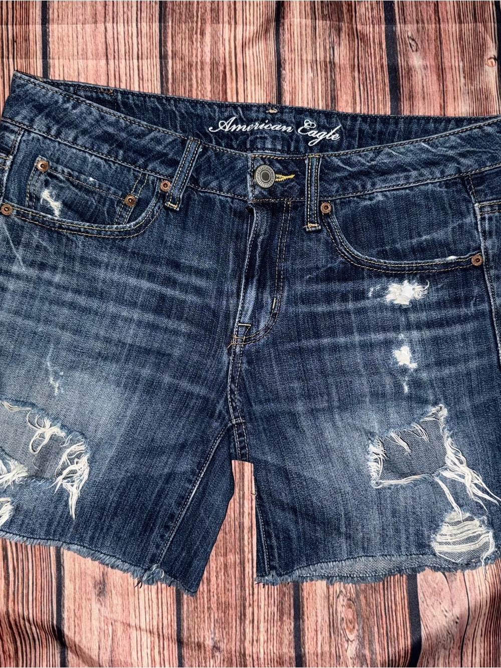 American Eagle Outfitters Distressed Dark Blue Women’s Denim Shorts